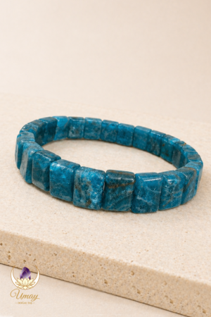 https://umaydogaltas.com/wp-content/uploads/2026/05/Apatit-Rolex-Kesim-Bileklik-300x450.png